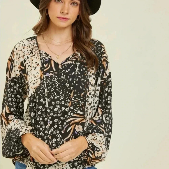 HEYSON FLORAL MIXED PRINT ROUND NECK FLARE BLOUSE WITH BALLOON SLEEVES - Picture 2 of 2